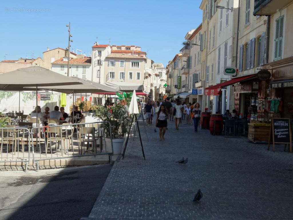 Commerce à ANTIBES