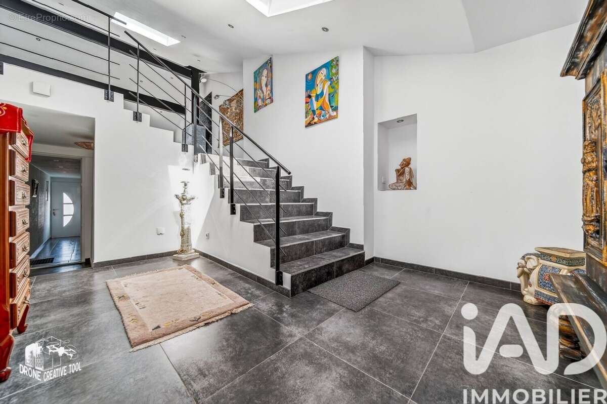 Maison 240 m² à Veckring  - photo 9