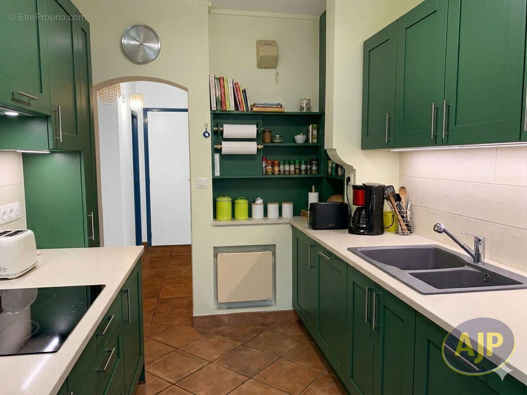 Appartement à SAINT-SEBASTIEN-SUR-LOIRE