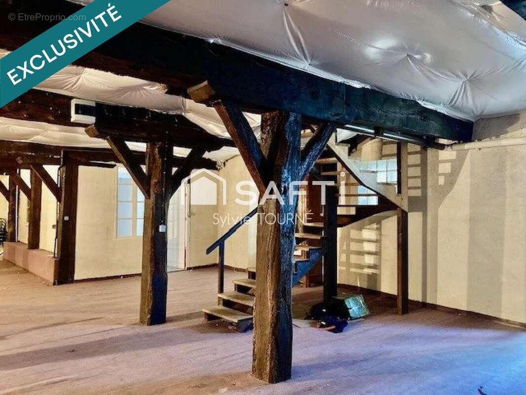 Maison 190 m² à Castelnau-D'auzan  - photo 6