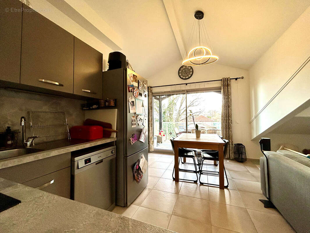 Appartement à ANTHY-SUR-LEMAN