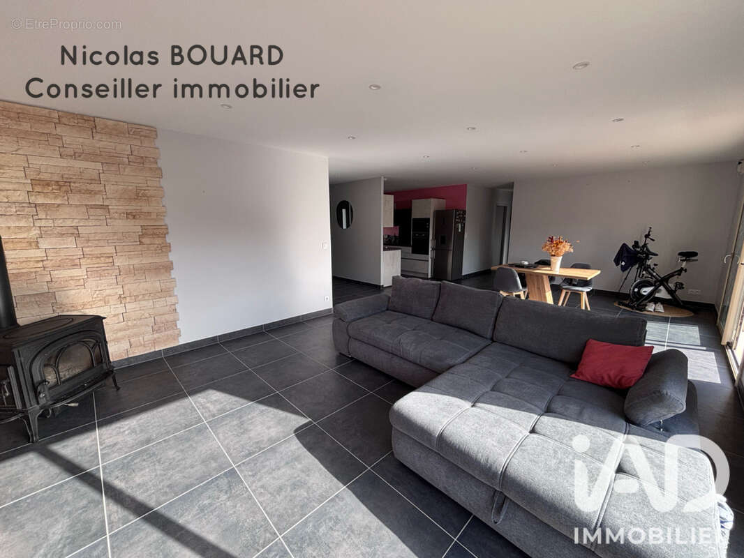 Photo 4 - Maison à DOUE