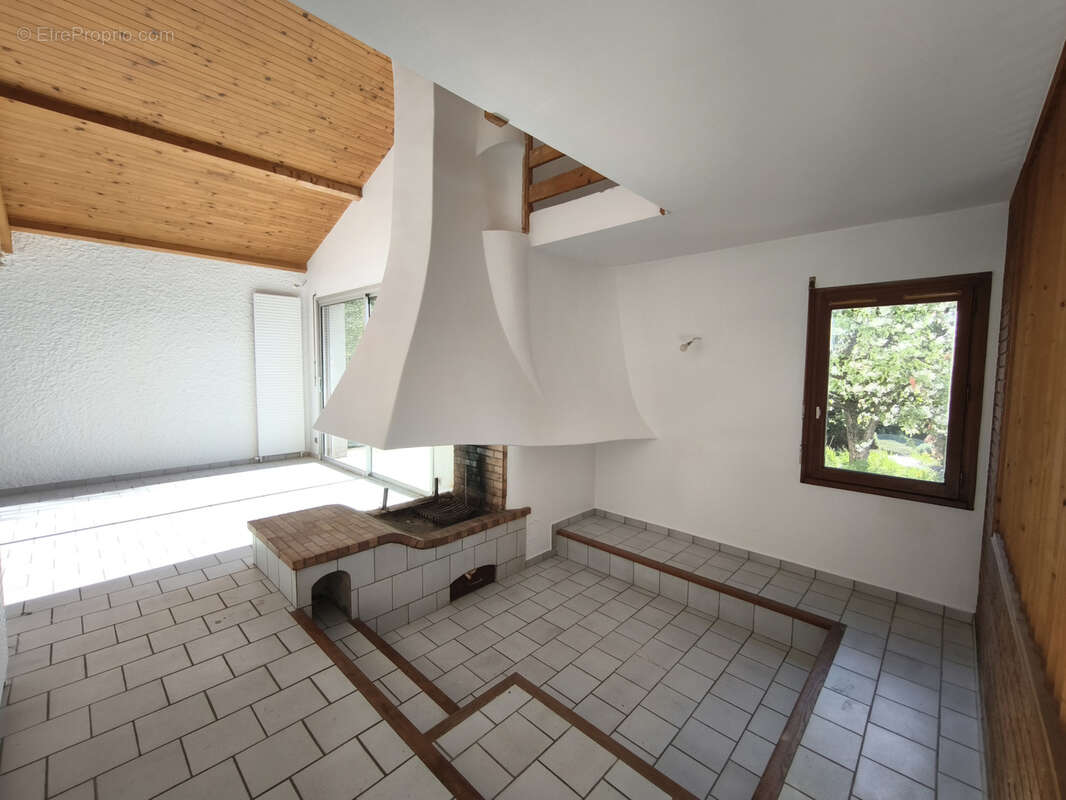 Chambon-feugerolles, maison 150 m2 - photo 5