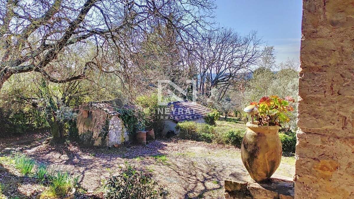 Maison à MONTAUROUX