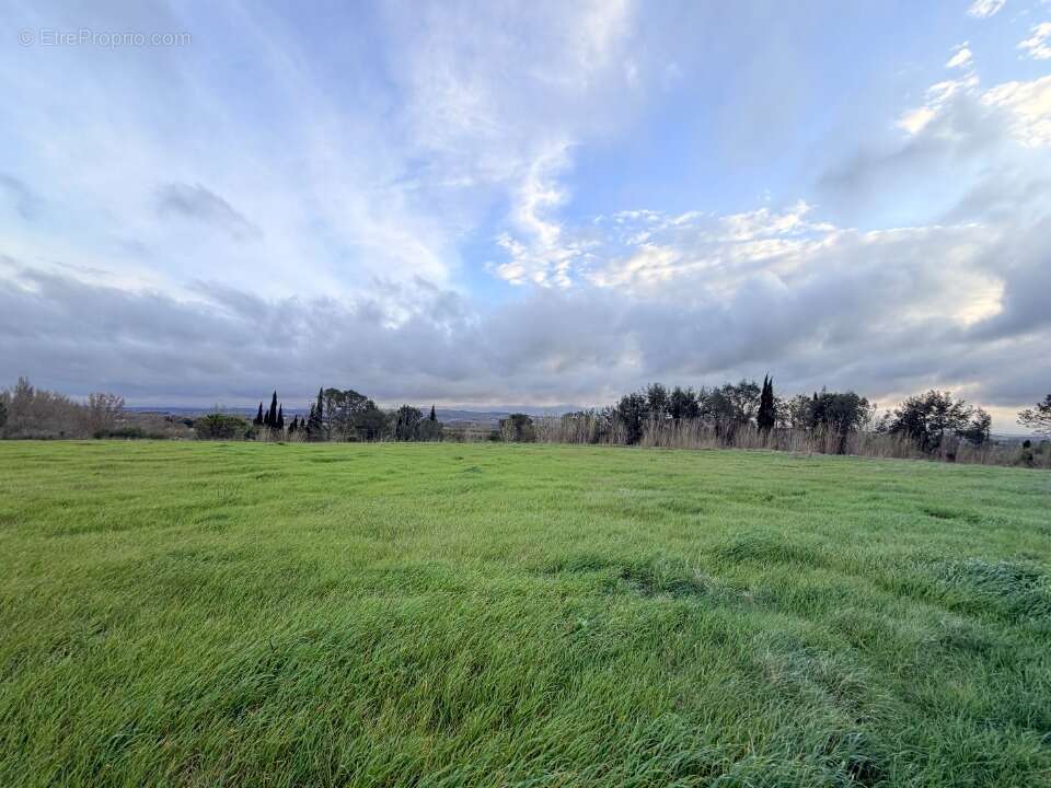 Terrain 510 m² à Alzonne  - photo 2