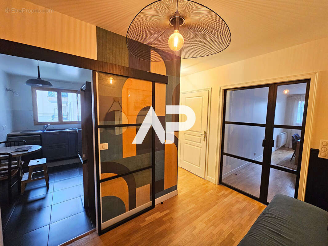 Appartement à ENGHIEN-LES-BAINS