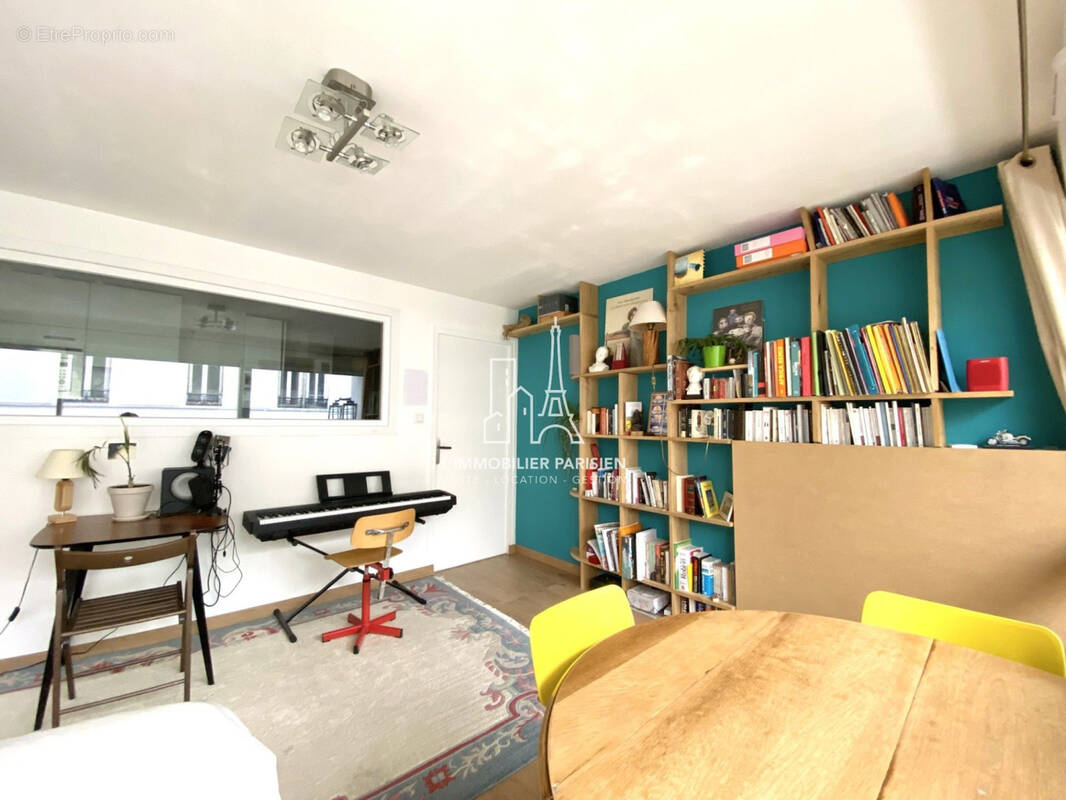 Appartement à PARIS-18E