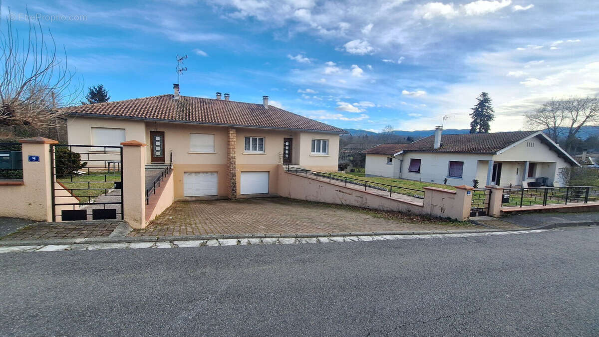 Maison à SALIES-DU-SALAT