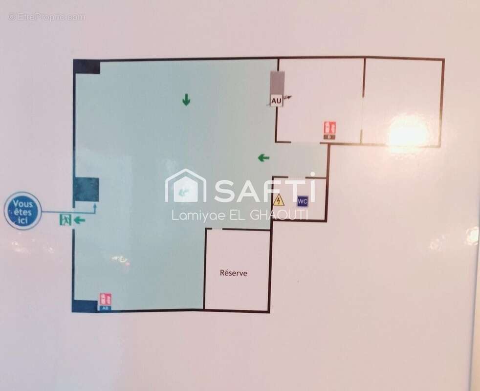 Photo 2 - Commerce à PARIS-9E