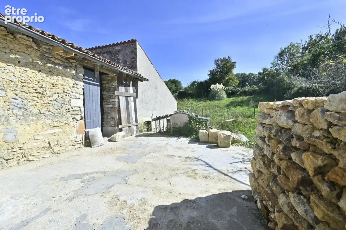 Maison 8 pièces 200 m² à vendre à La Chapelle-Des-Pots (17100) - photo 5