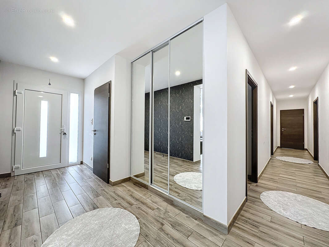 Maison à MATTAINCOURT