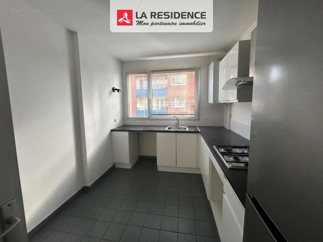 Appartement à MONTIGNY-LE-BRETONNEUX
