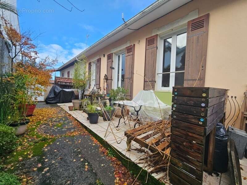 Maison à vendre 4 pièces ARCACHON (33) hyper centre de 64 m2 avec terrasse - photo 2