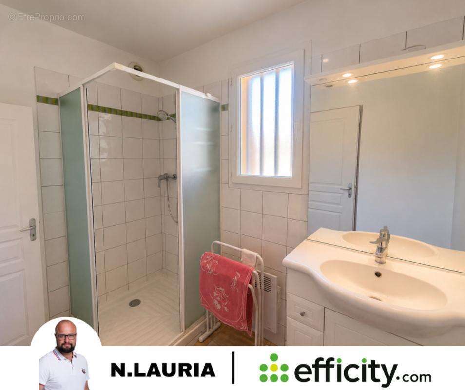 Appartement à PERTUIS