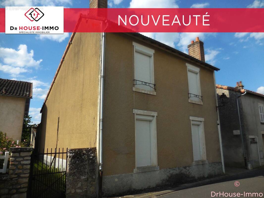 Maison à JOUHET