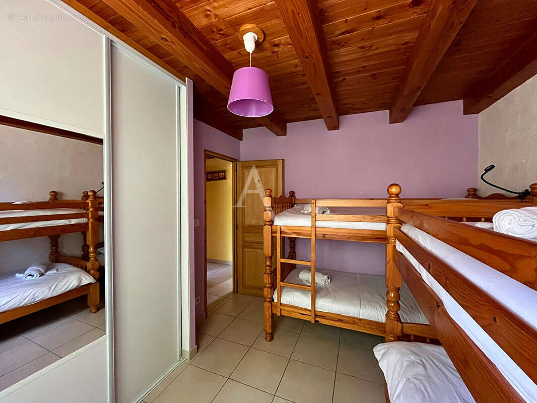 Maison de charme de 218 m² ? 3 logements ? Activité gîte en cours ? Terrain 2250 m² - photo 10