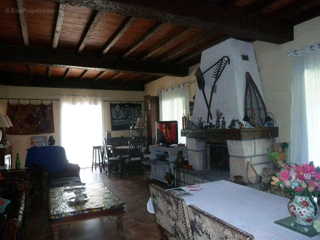 Maison à FUMEL