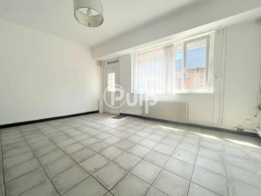 Maison à HENIN-BEAUMONT