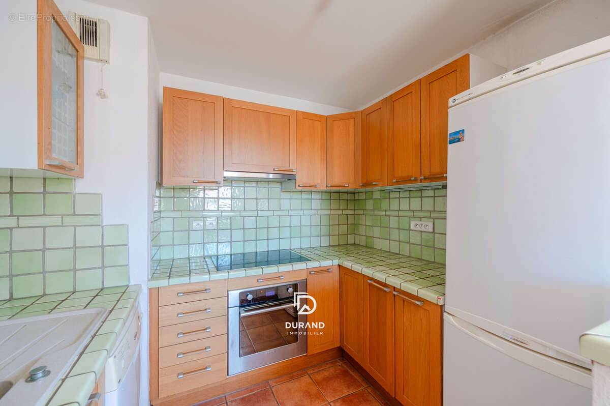Appartement à MARSEILLE-2E
