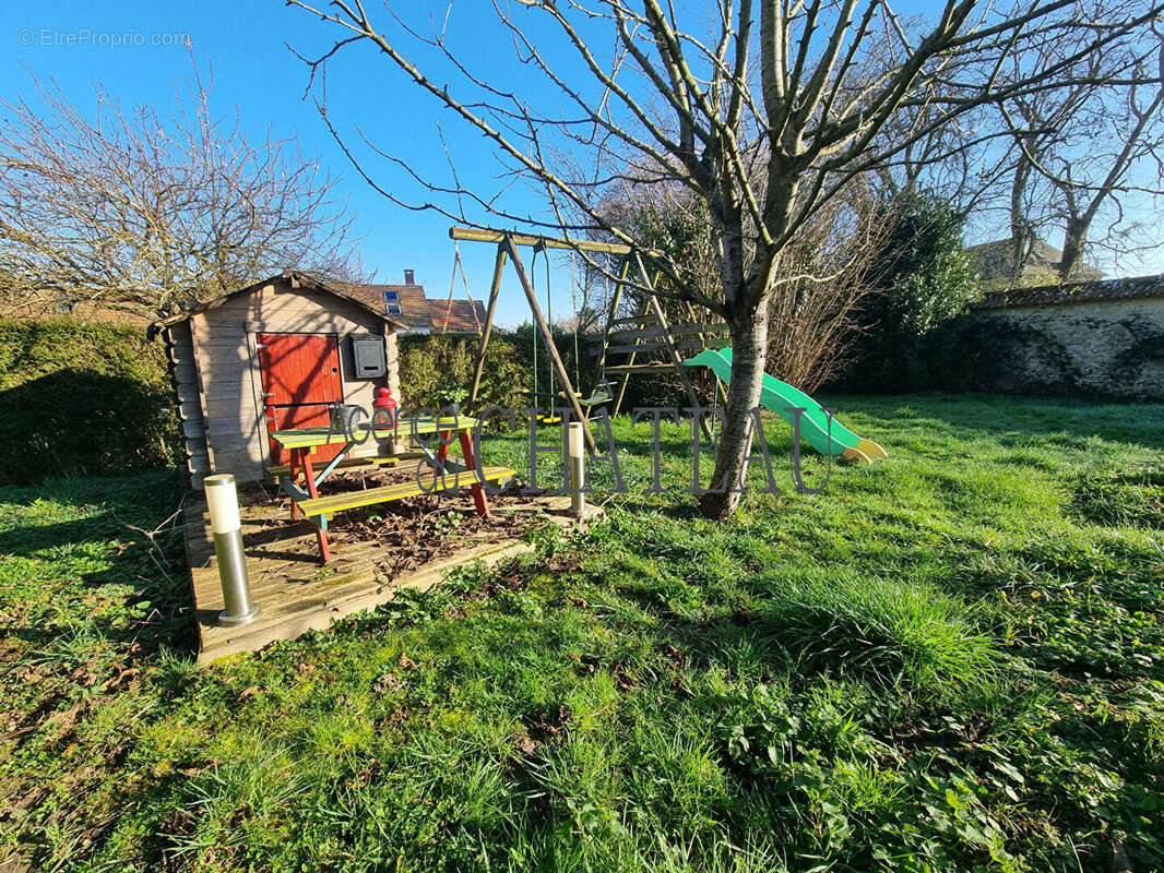 Maison à TILLY