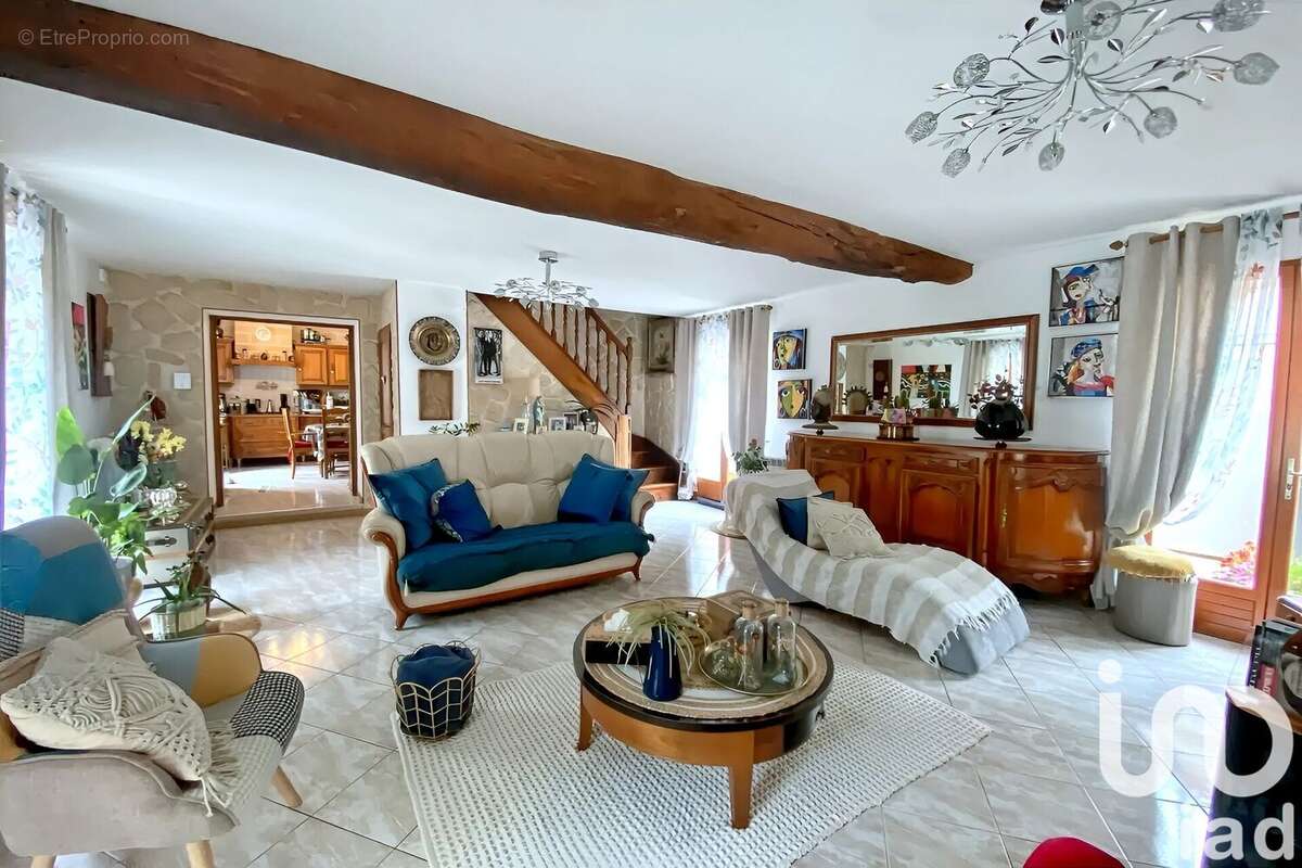 Photo 2 - Maison à NANTEUIL-LES-MEAUX