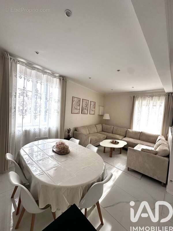 Photo 2 - Maison à BROUY