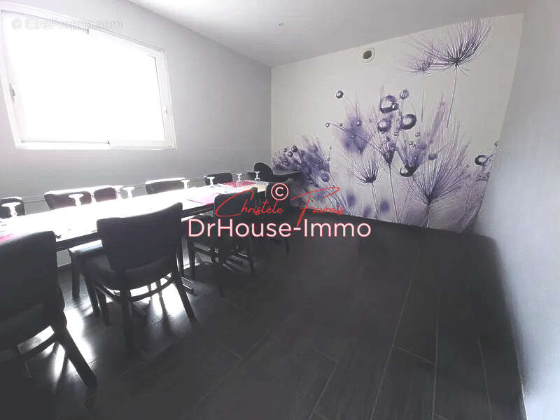 Commerce à LOUVIGNE-DU-DESERT