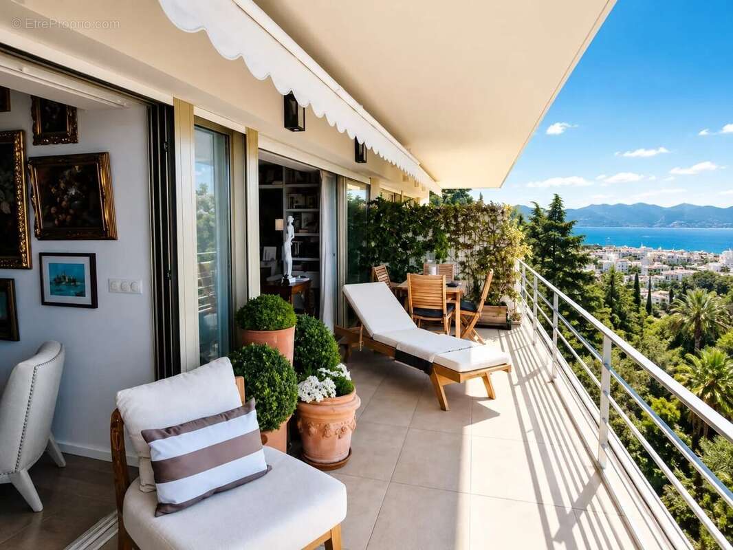 Appartement à CANNES