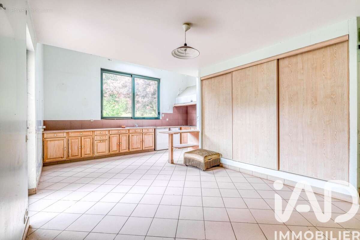 Photo 8 - Maison à LA FERTE-SOUS-JOUARRE
