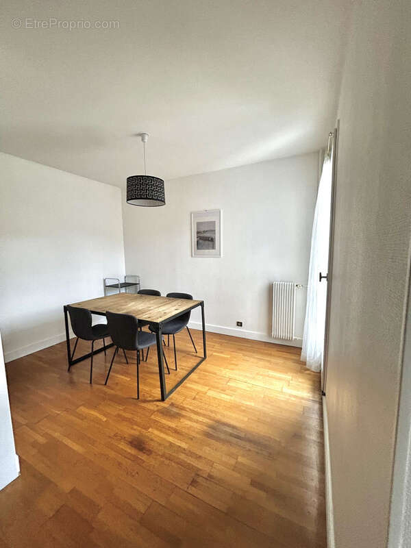 Appartement à VERSAILLES