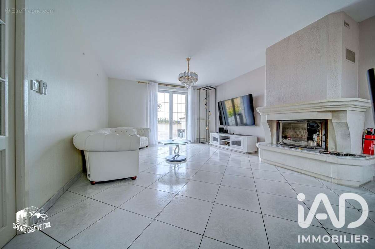 Maison 107 m² à Talange  - photo 5