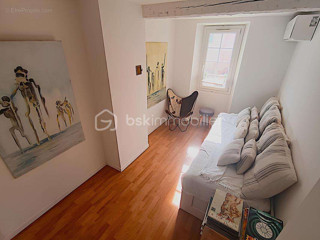 Maison à SIX-FOURS-LES-PLAGES