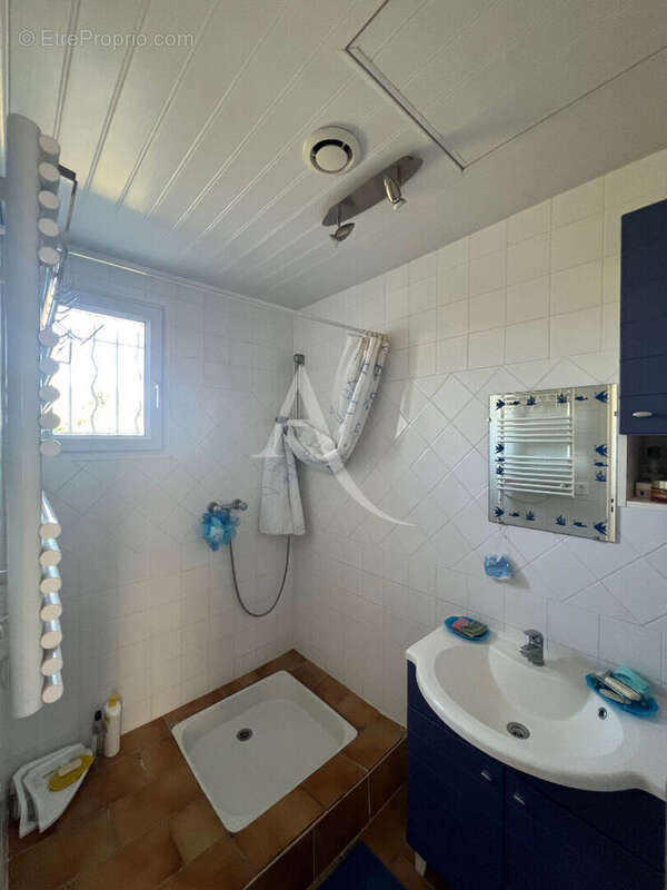 Maison à LE BERNARD