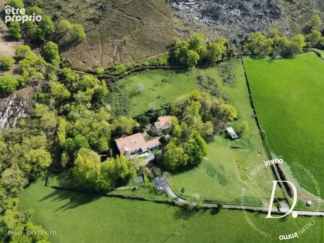 Photo Maison à Isturits au prix de 749 000€