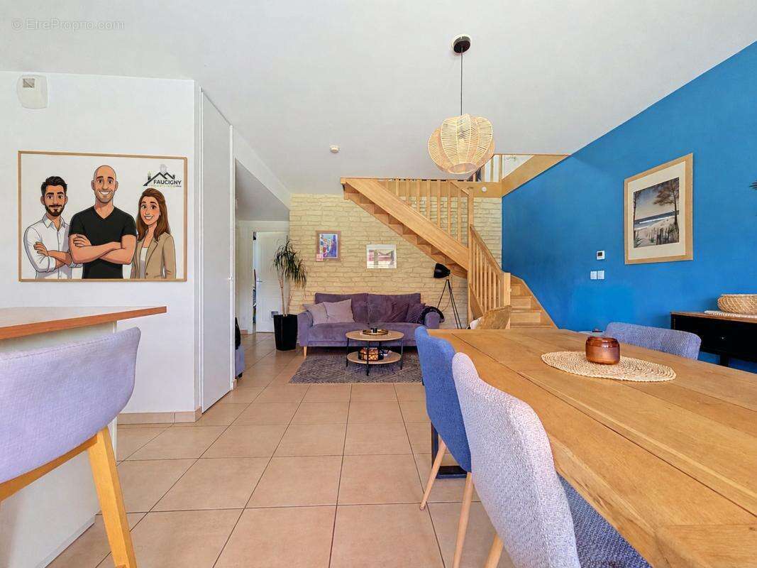 Appartement à AMANCY