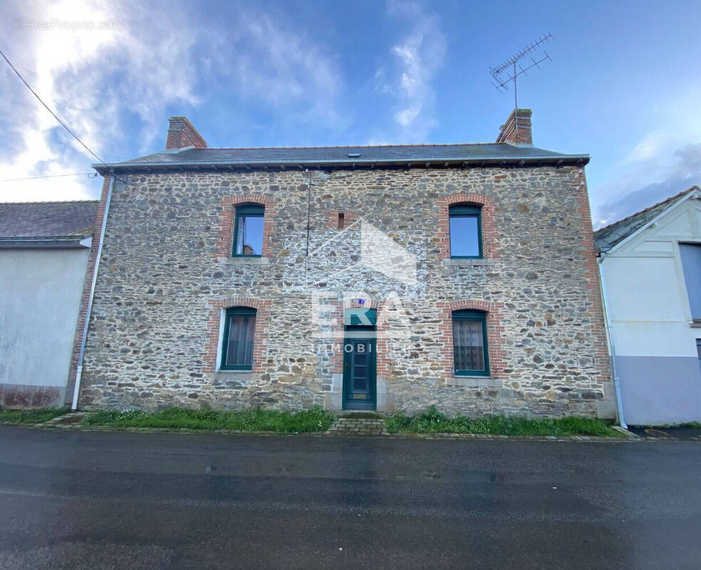 Maison à LA GUERCHE-DE-BRETAGNE