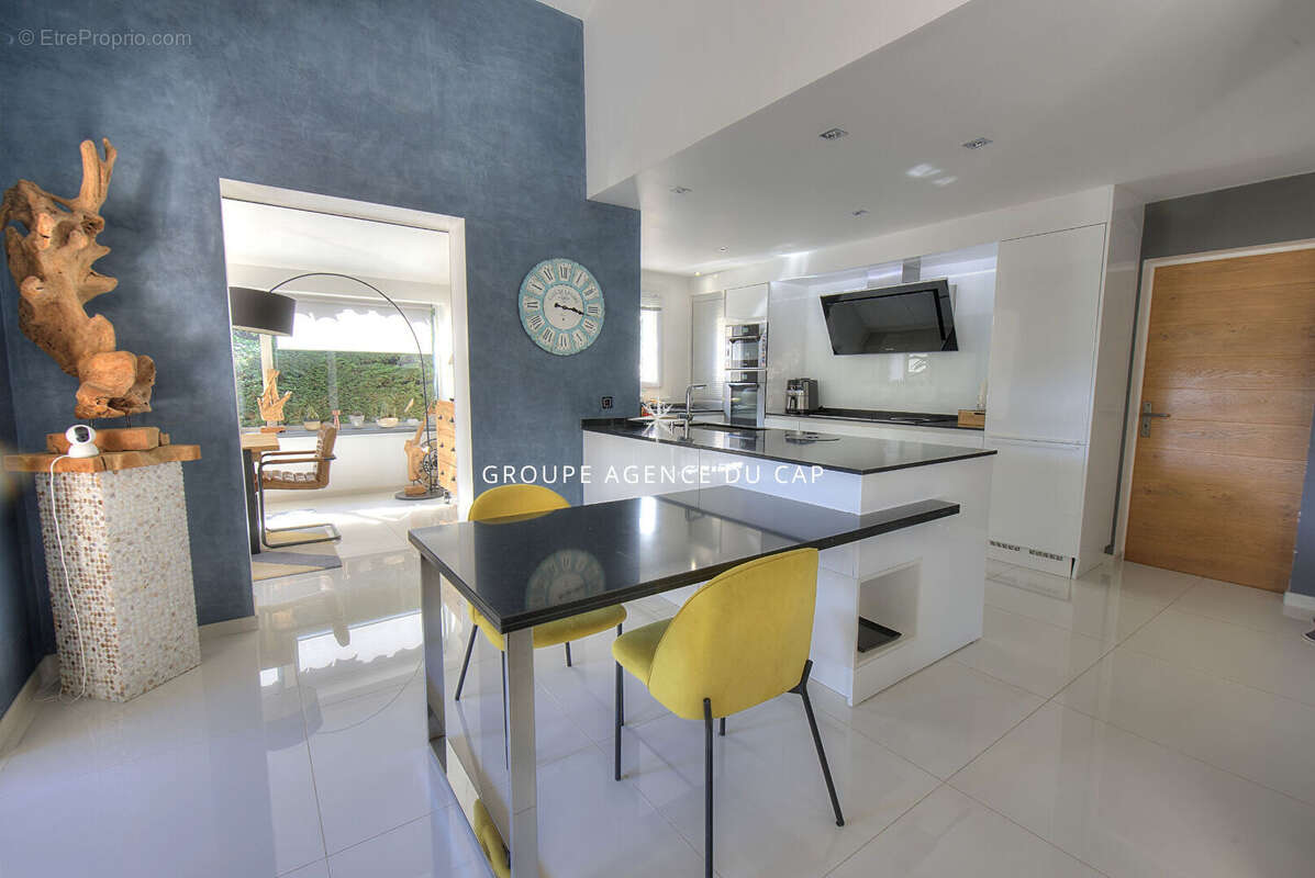 Villa saint raphael 5 pieces 185 m2 valescure - photo 10