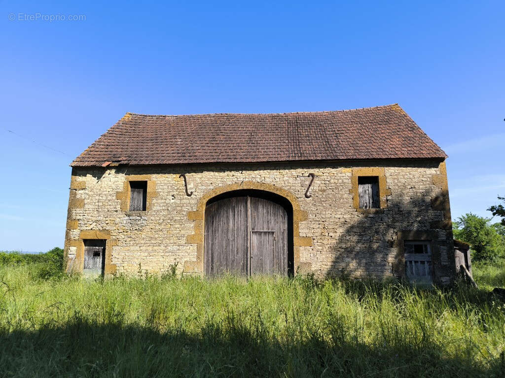Corps de ferme a rénover entre corbigny et vézelay - photo 2