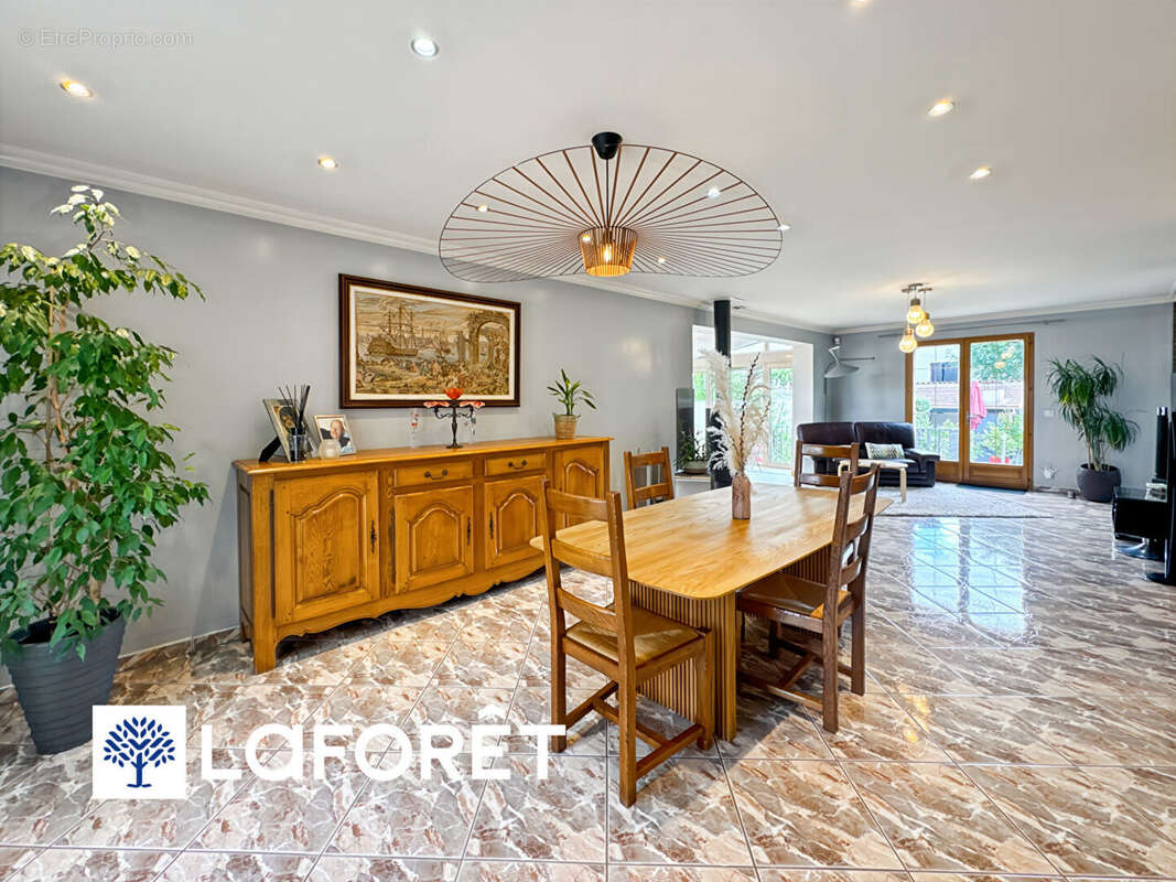 Maison à MORSANG-SUR-ORGE