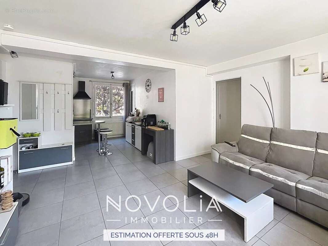Sud Mermoz - T4 avec balcon et garage - photo 4
