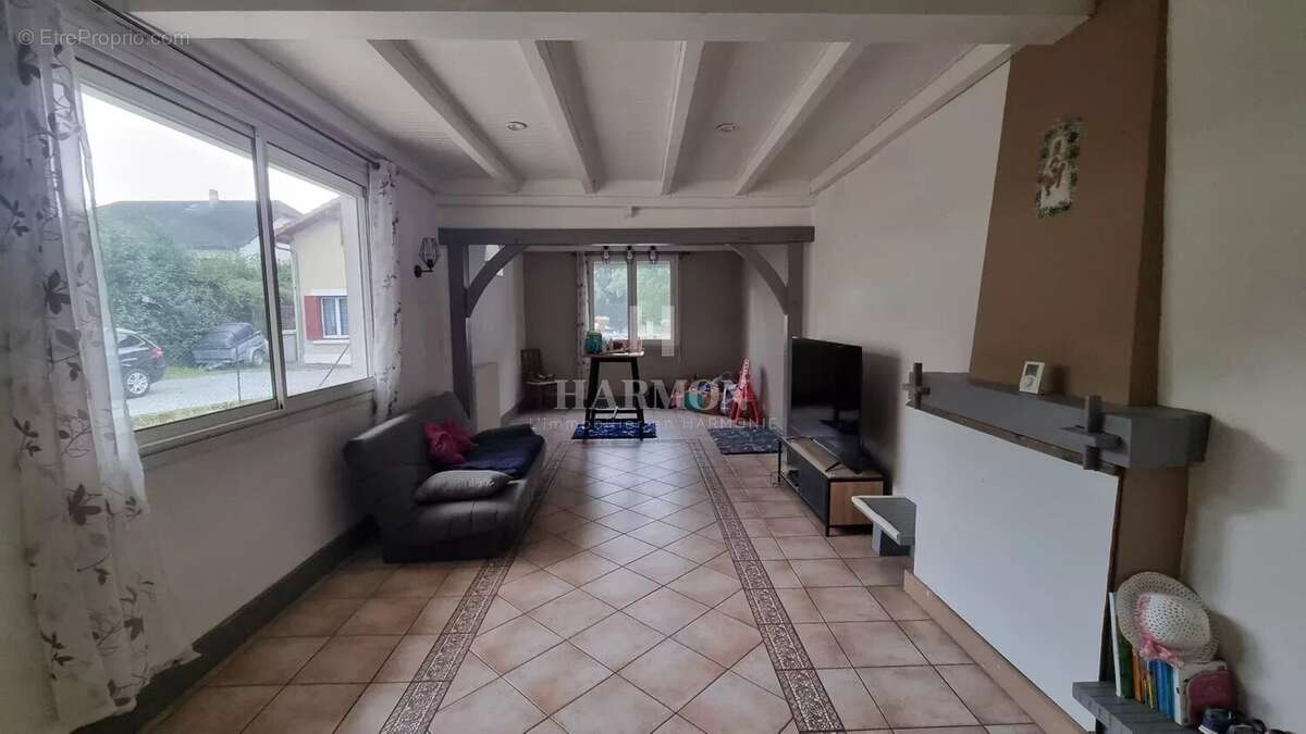 Maison à OLORON-SAINTE-MARIE