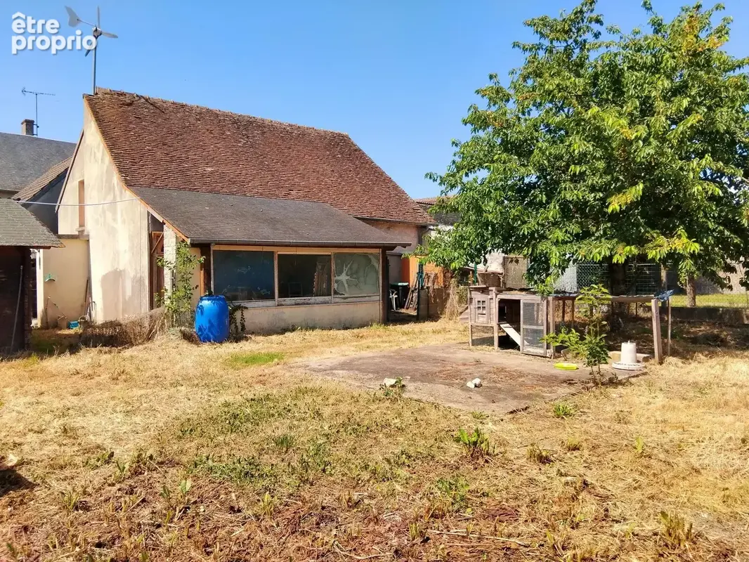 Maison avec jardin et garage - photo 3