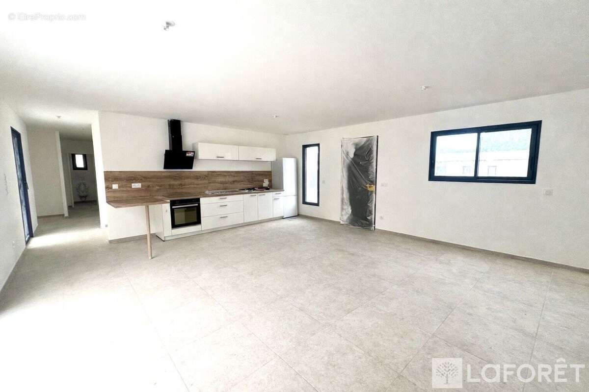 Maison à PORTO-VECCHIO