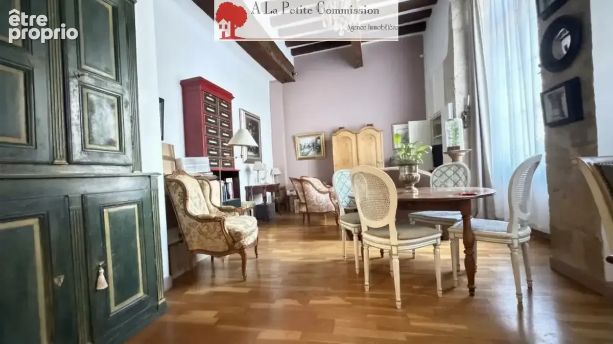 Appartement de charme rénové avec cour privative   Proche Cathédrale de Chartres - photo 2
