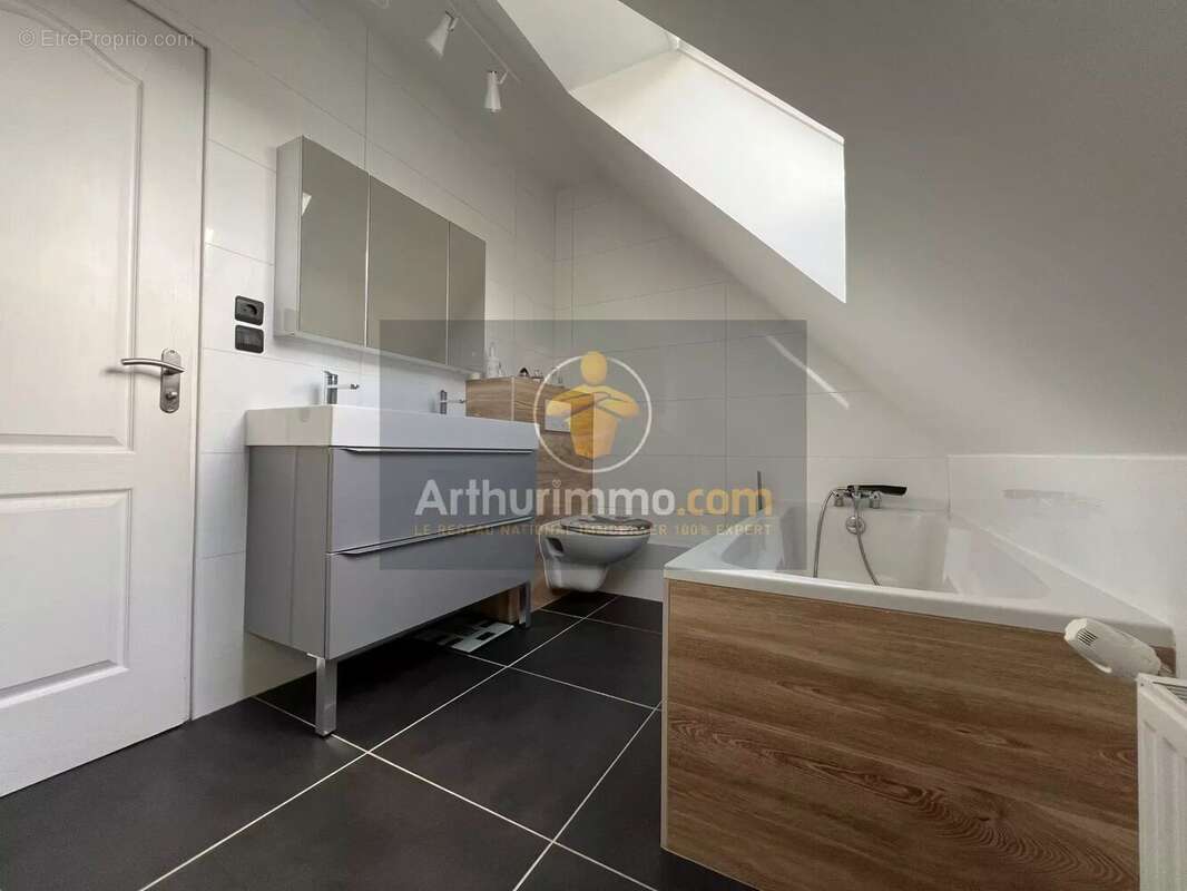 Maison à PONTAULT-COMBAULT