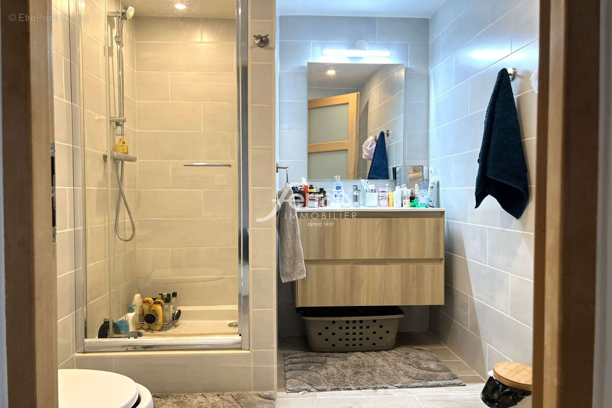 Appartement à LA MOTTE