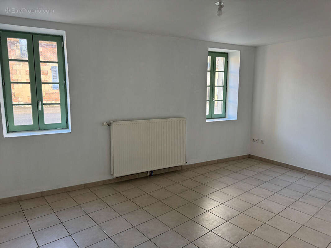 Maison à BESSAY-SUR-ALLIER