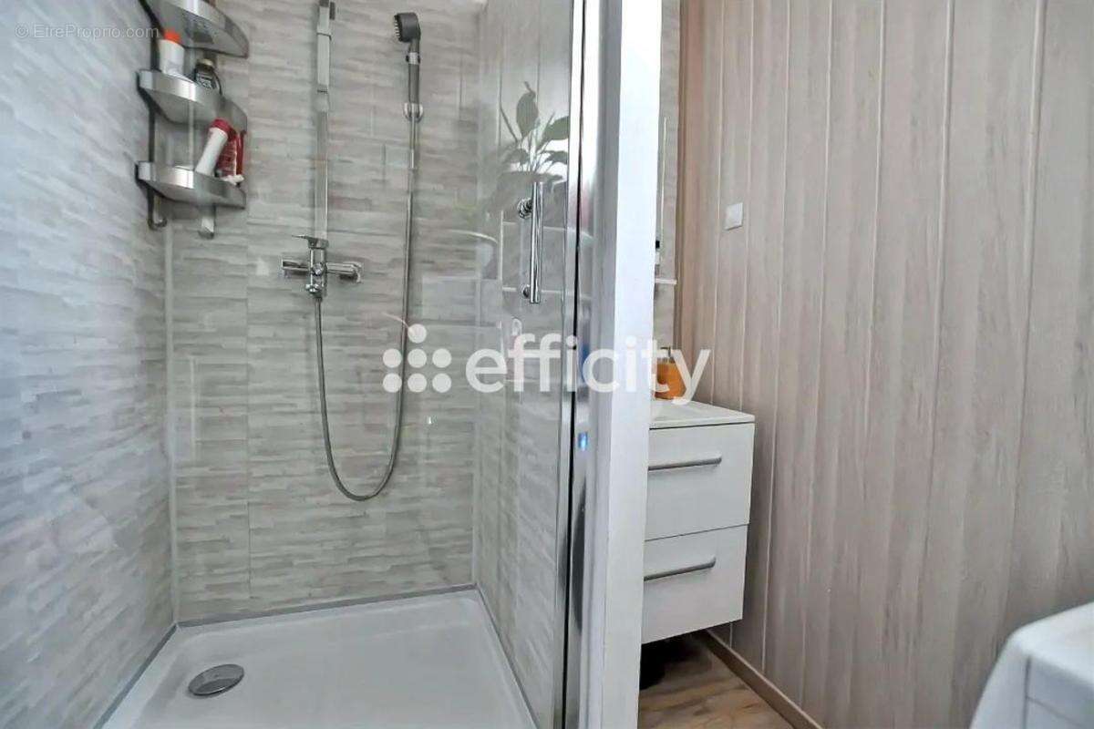 Appartement à FEYZIN