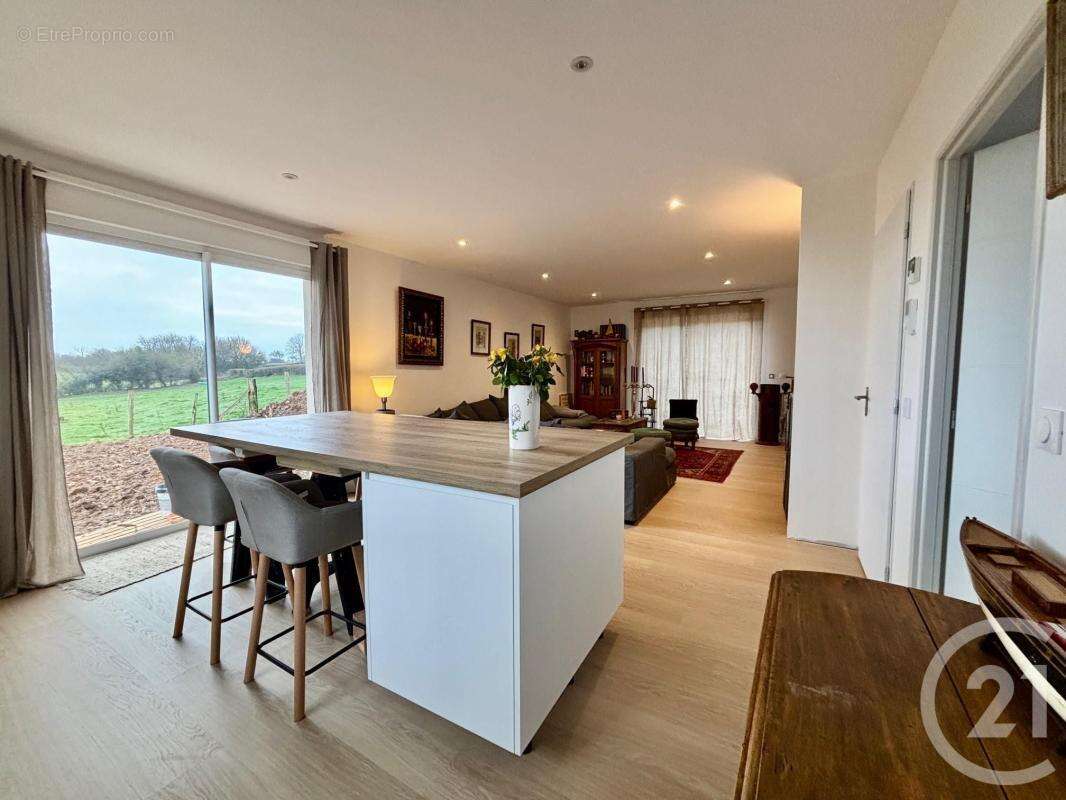 Maison à NEUFCHATEL-HARDELOT