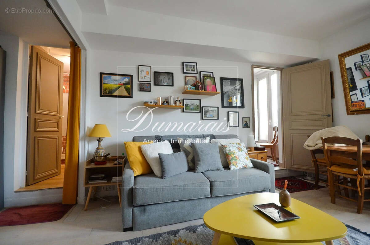 Appartement à PARIS-4E